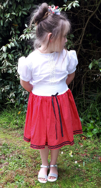 Skirts size 3 years